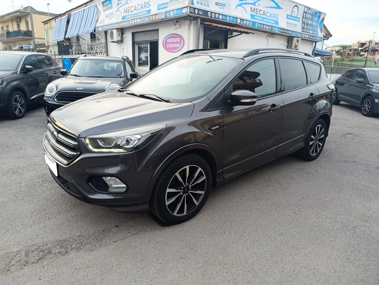 Ford Kuga 1.5 TDCI 120 CV S&S 2WD ST-Line