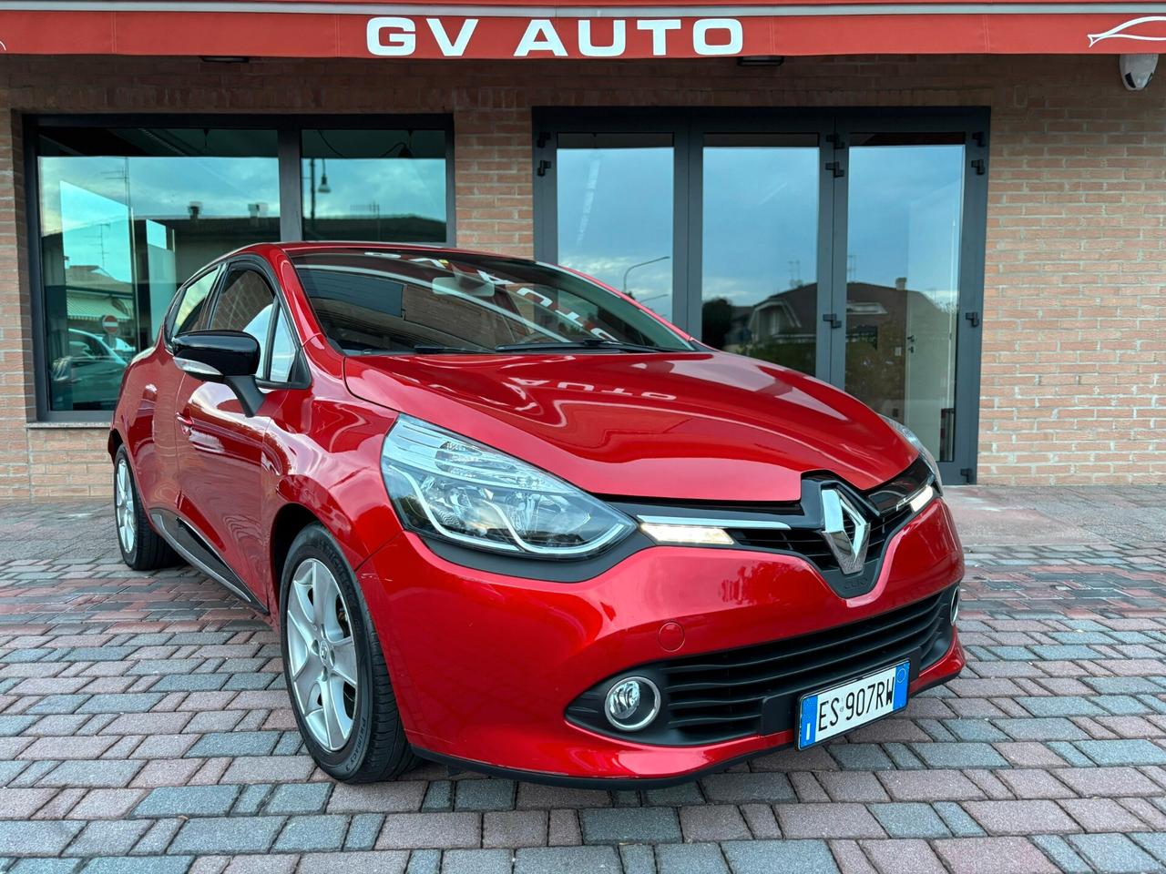 Renault CLIO TCe 90CV Energy