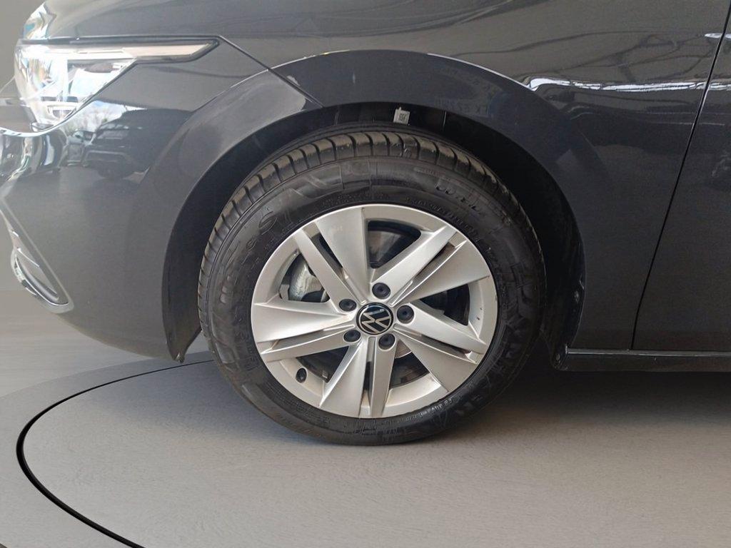 VOLKSWAGEN Golf 1.5 tsi evo life 130cv del 2022