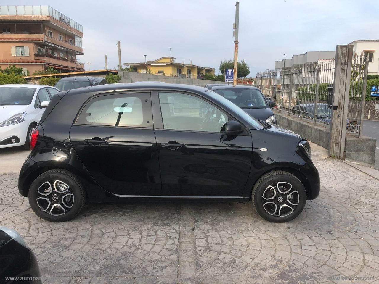 SMART forfour 70 1.0 Passion