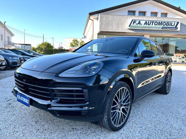 PORSCHE Cayenne Coupé 3.0 V6 E-Hybrid Platinum Edition