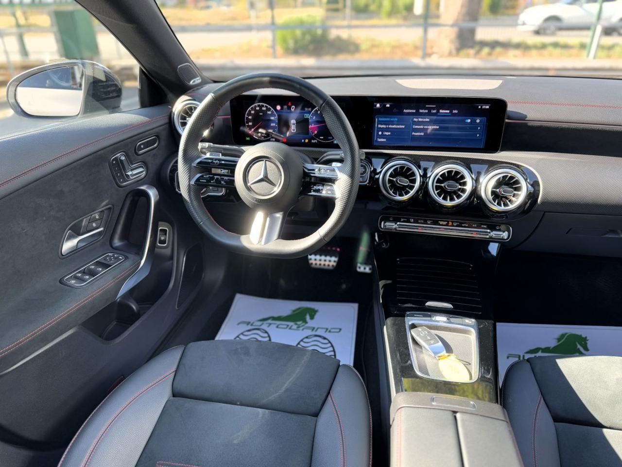MERCEDES-BENZ CLA 200 Automatic AMG Line Premium 163CV Burmester®