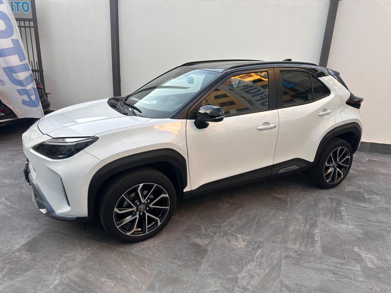 Toyota Yaris Cross 1.5 Hybrid 5p. E-CVT LOUNGE
