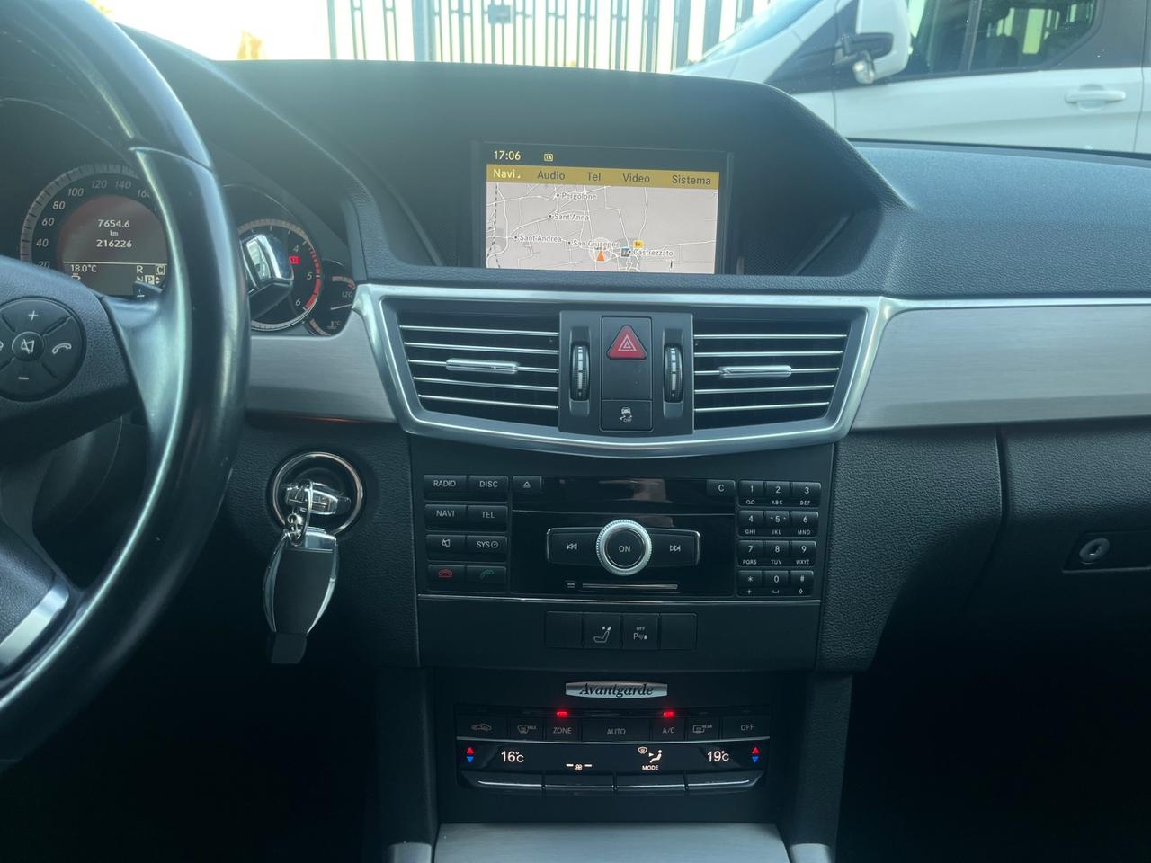 Mercedes-benz E 350 CDI BlueEFFICIENCY Avantgarde AMG