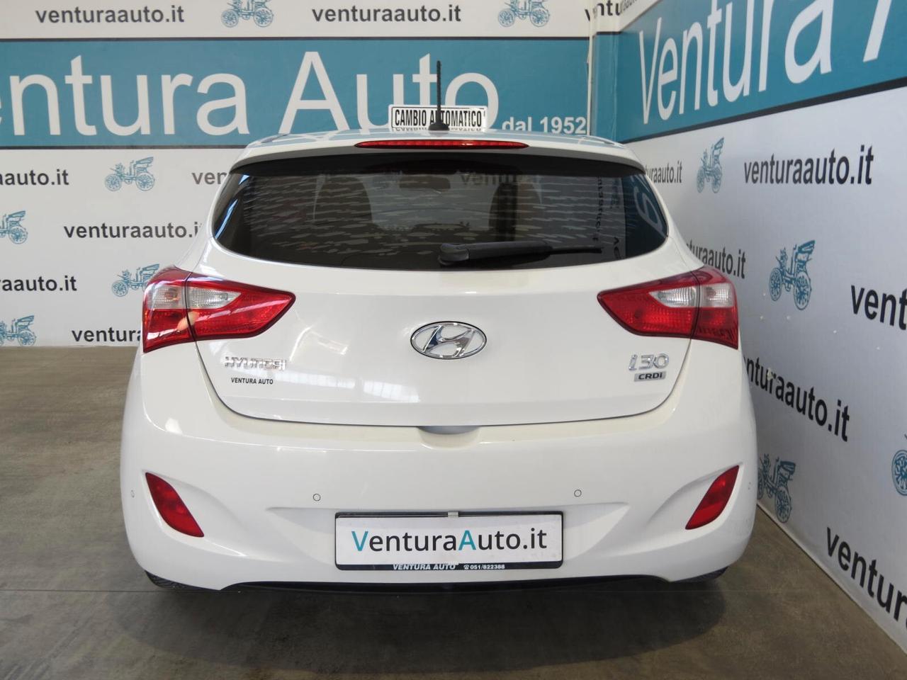 Hyundai i30 1.6 CRDi 110 cv 5p. Comfort A/T