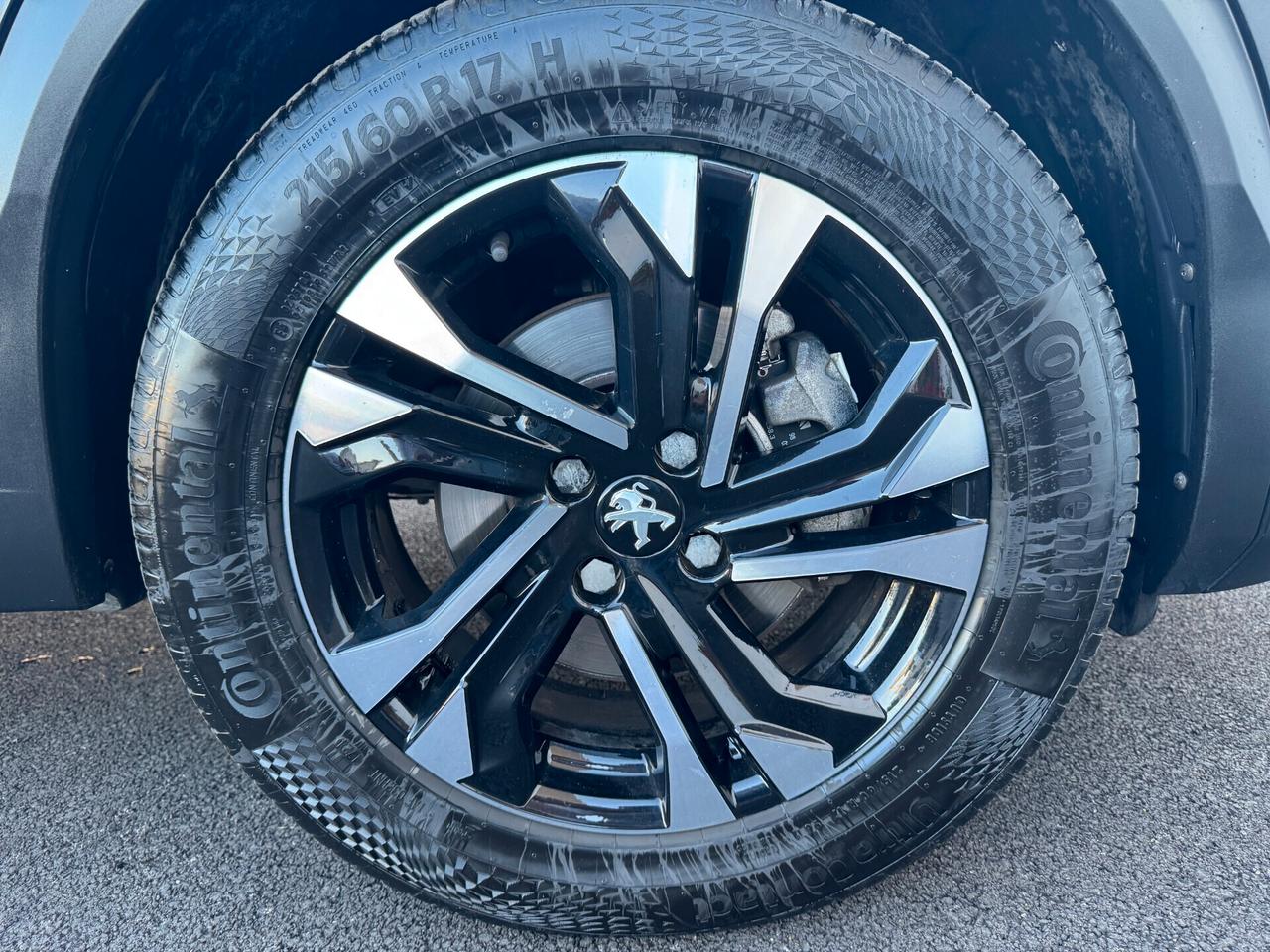Peugeot 2008 BlueHDi 130 S&S EAT8 Allure S