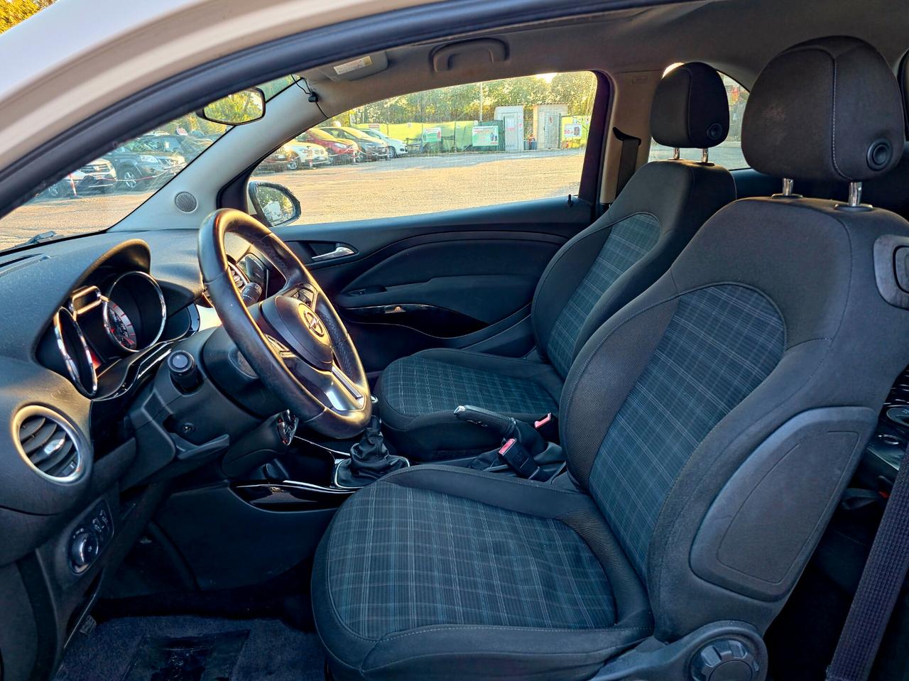 Opel Adam 1.2 70 CV Start&Stop Glam 2014-E5B Manuale NEO