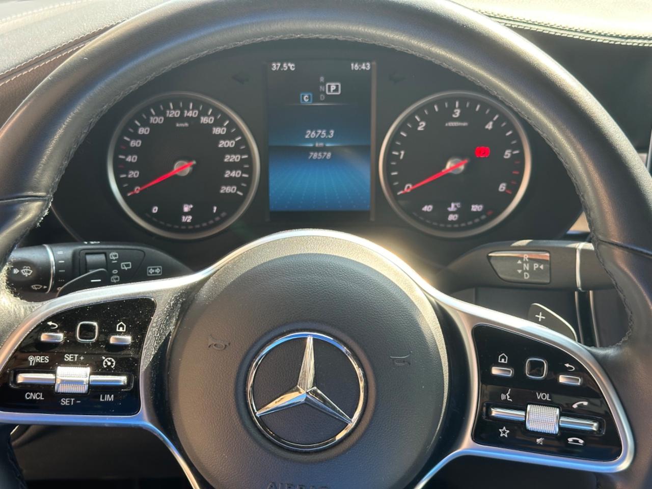Mercedes-Benz GLC 200 – Anno 2022