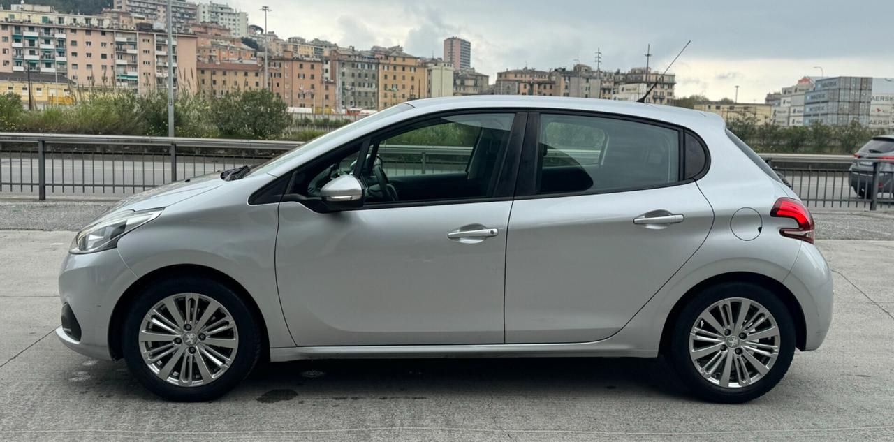 Peugeot 208 PureTech 82 5p. 2017 ok neopatentati