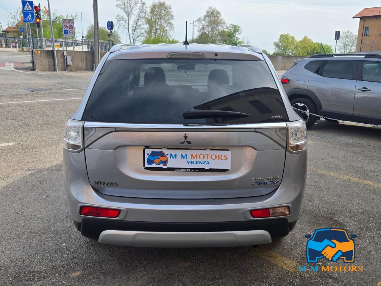 Mitsubishi Outlander phev 2.0 Instyle Diamond 4wd