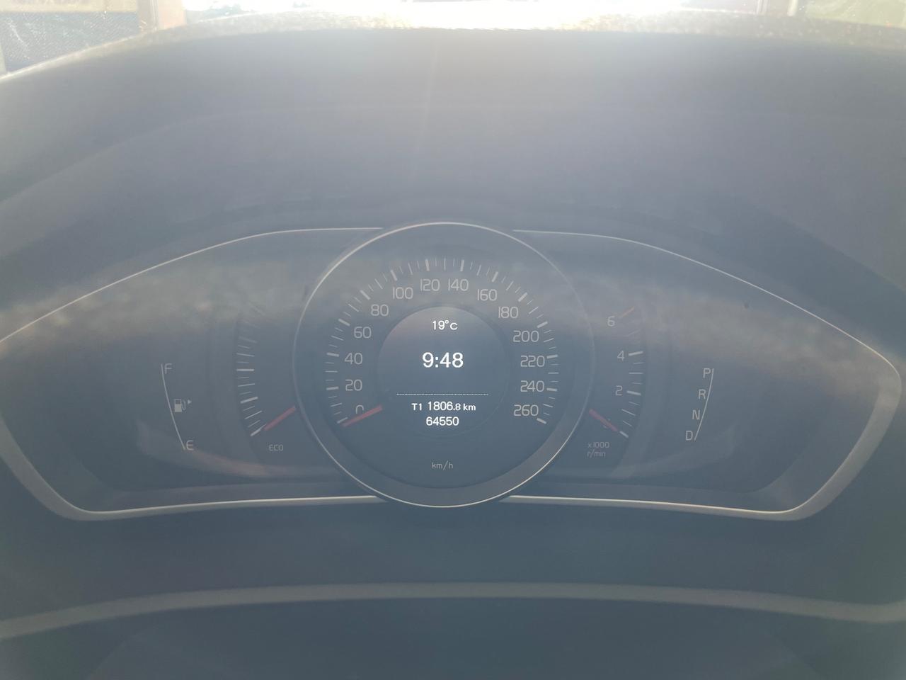 Volvo V40 Cross Country D4 Geartronic Momentum - Nessun vincolo -