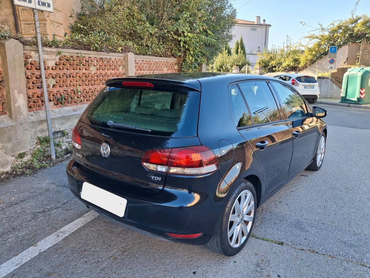 Volkswagen Golf 1.6 TDI DPF 5p. Highline