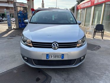 Volkswagen Touran 2.0 TDI 140 CV DSG Highline