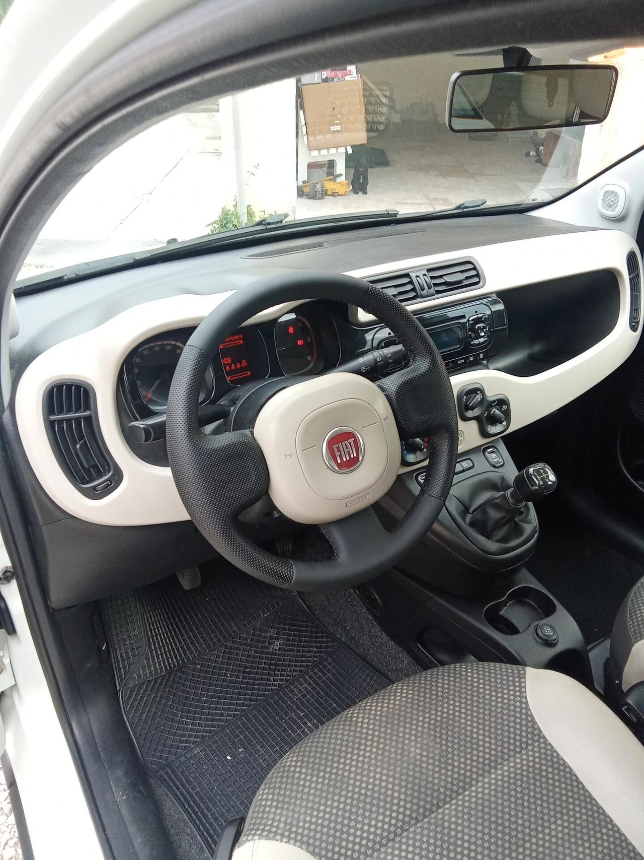 Fiat Panda 1.3 MJT 95 CV S&S 4x4 016