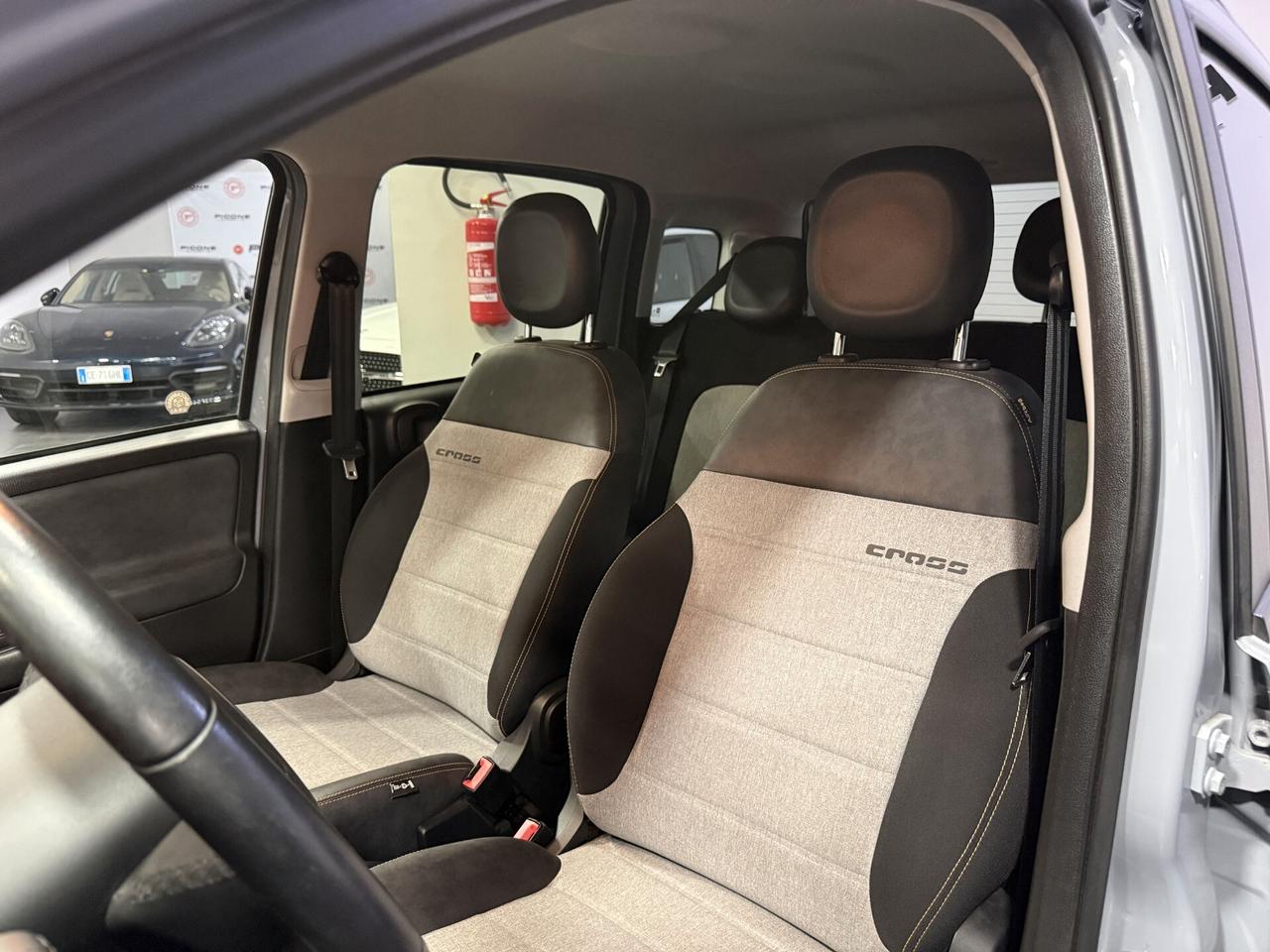 Fiat Panda 1.0 FireFly S&S Hybrid City Cross