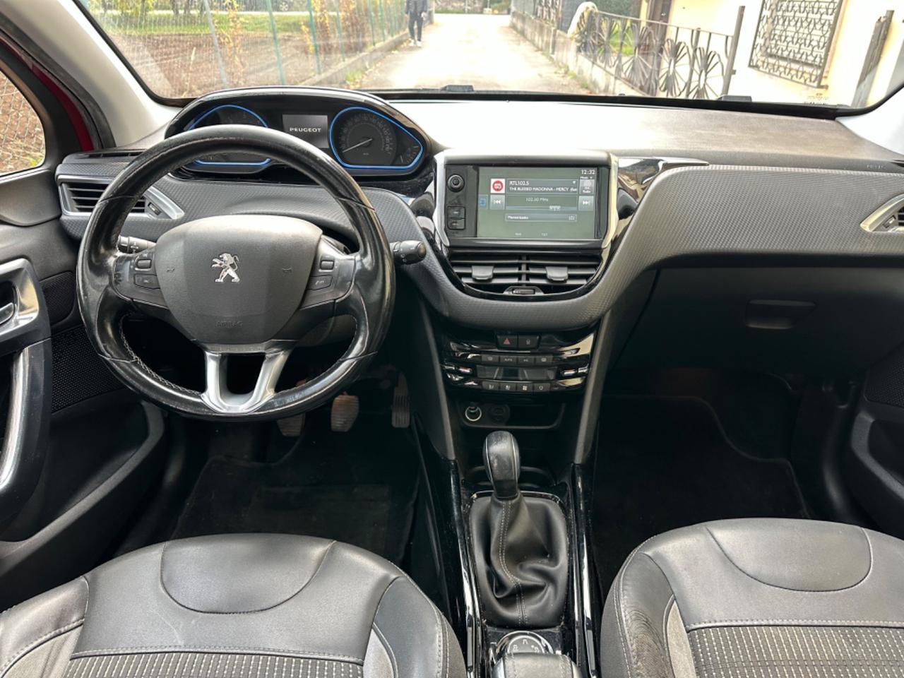 Peugeot 2008 BlueHDi 120 S&S Allure