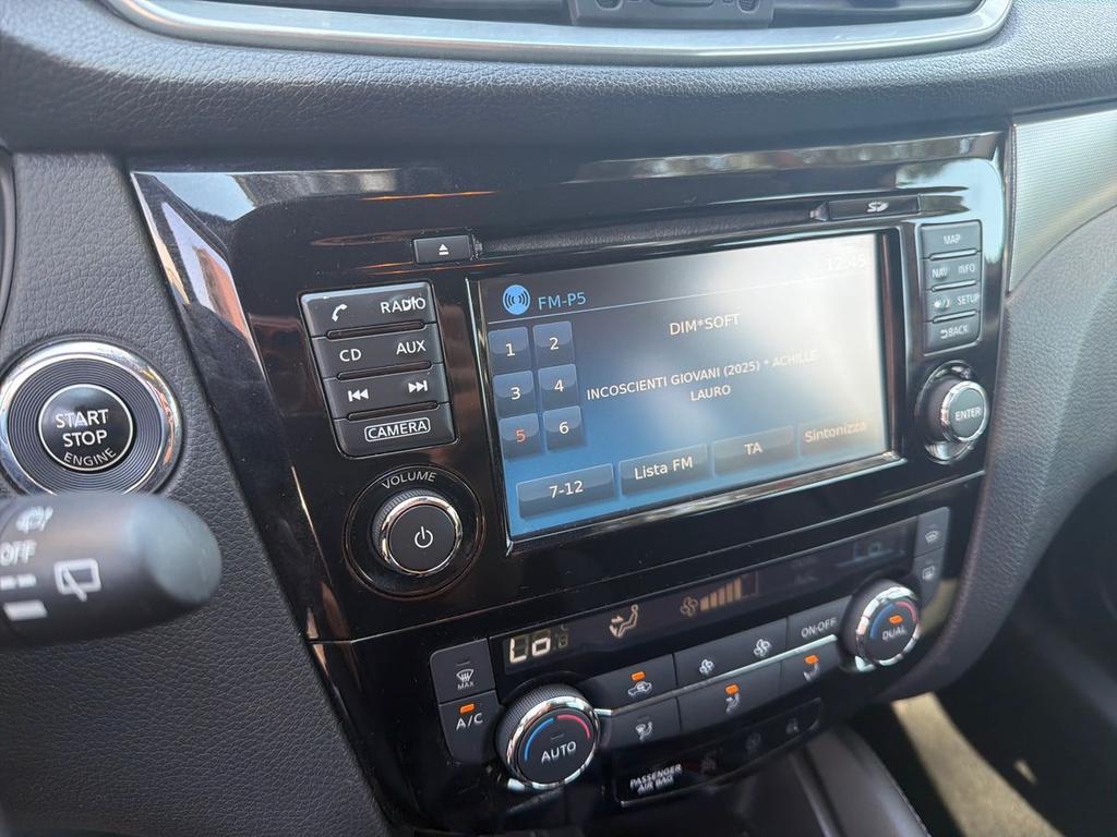 Nissan Qashqai 1.5 dci Tekna 115cv