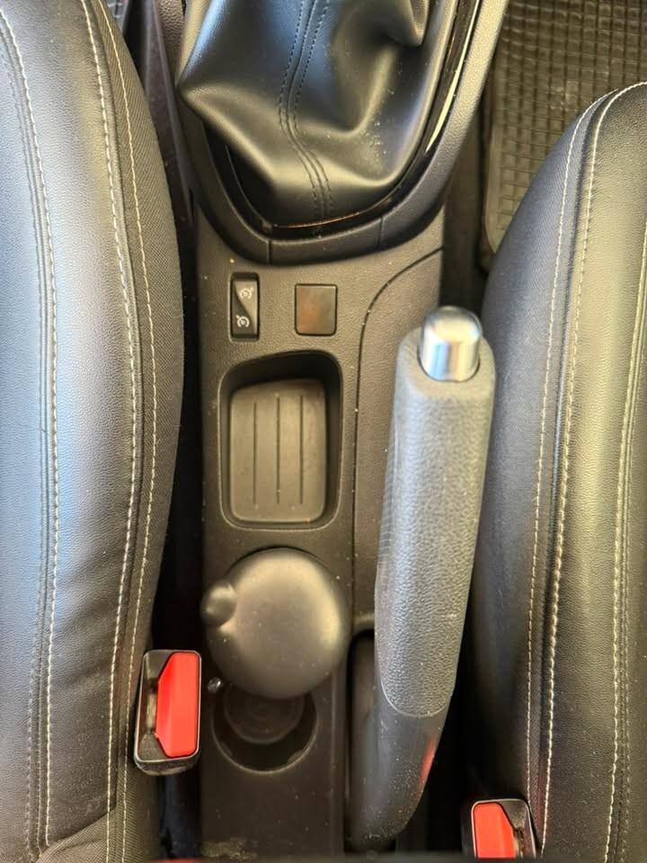 Renault Clio TCe 12V 90 CV 5 porte Moschino Intens