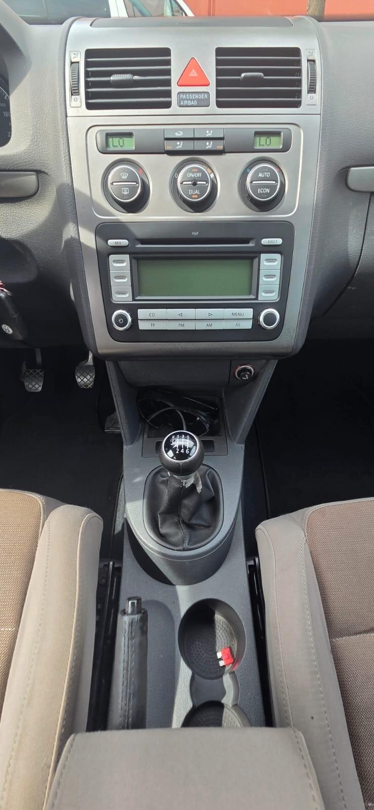 Volkswagen Touran 2.0 16V TDI Highline
