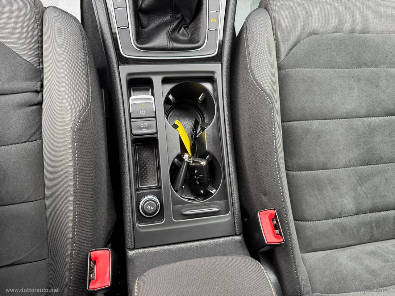 VOLKSWAGEN Golf 7.5 2.0 TDI 5p. Executive BMT