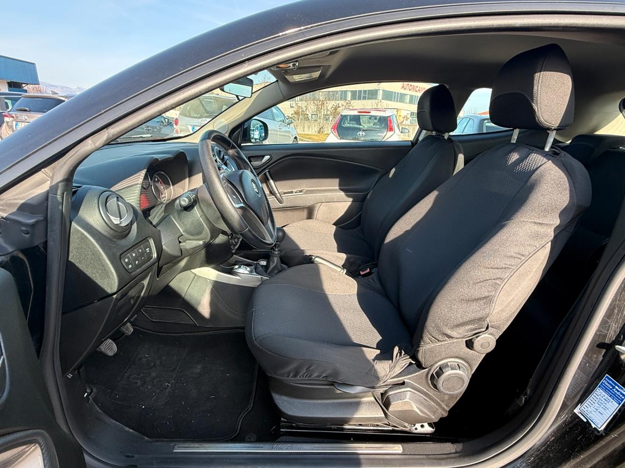 Alfa Romeo MiTo 1.4 78 CV Distinctive