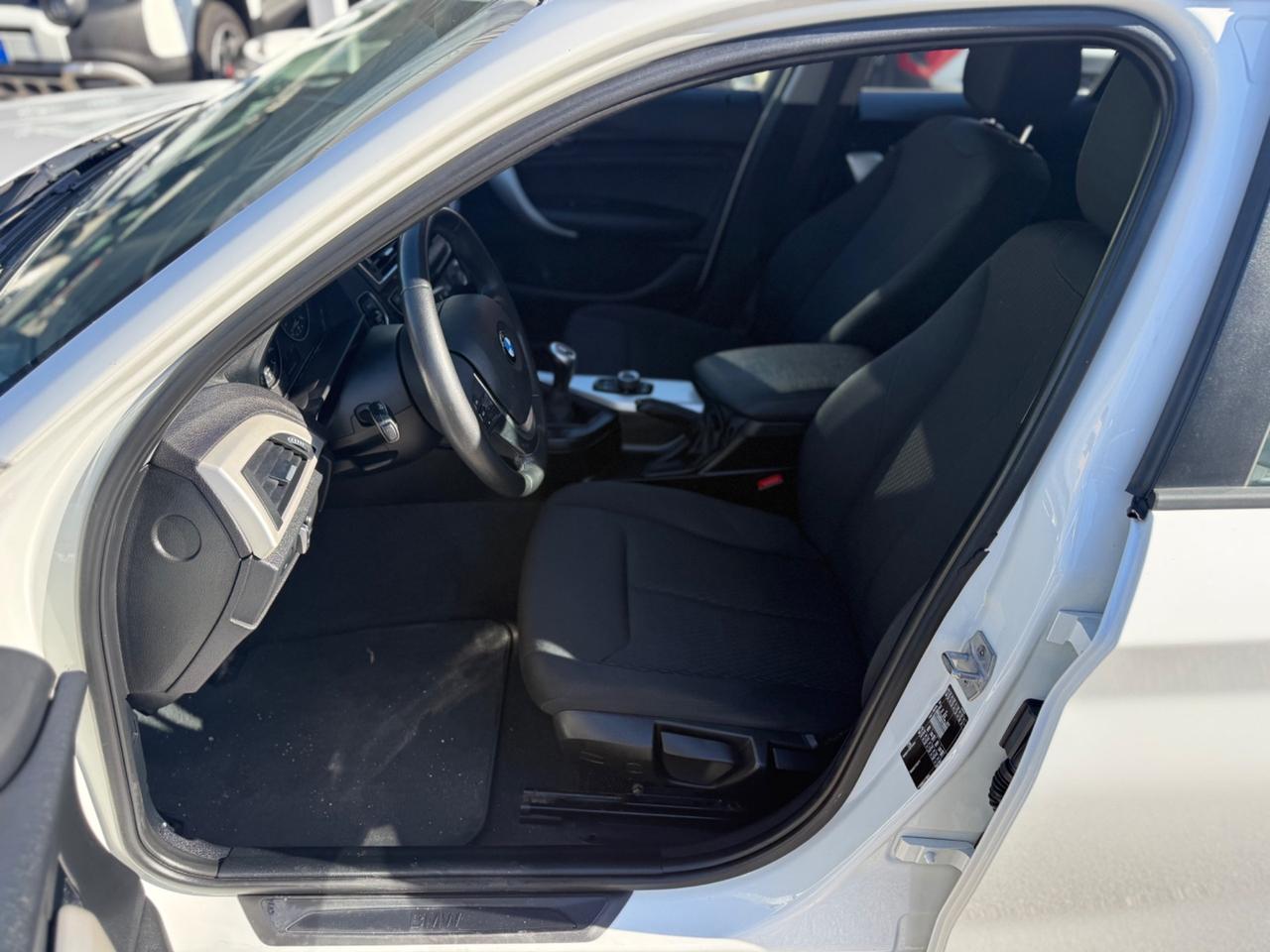 Bmw 116 116d 5p. Efficient Dynamics Urban