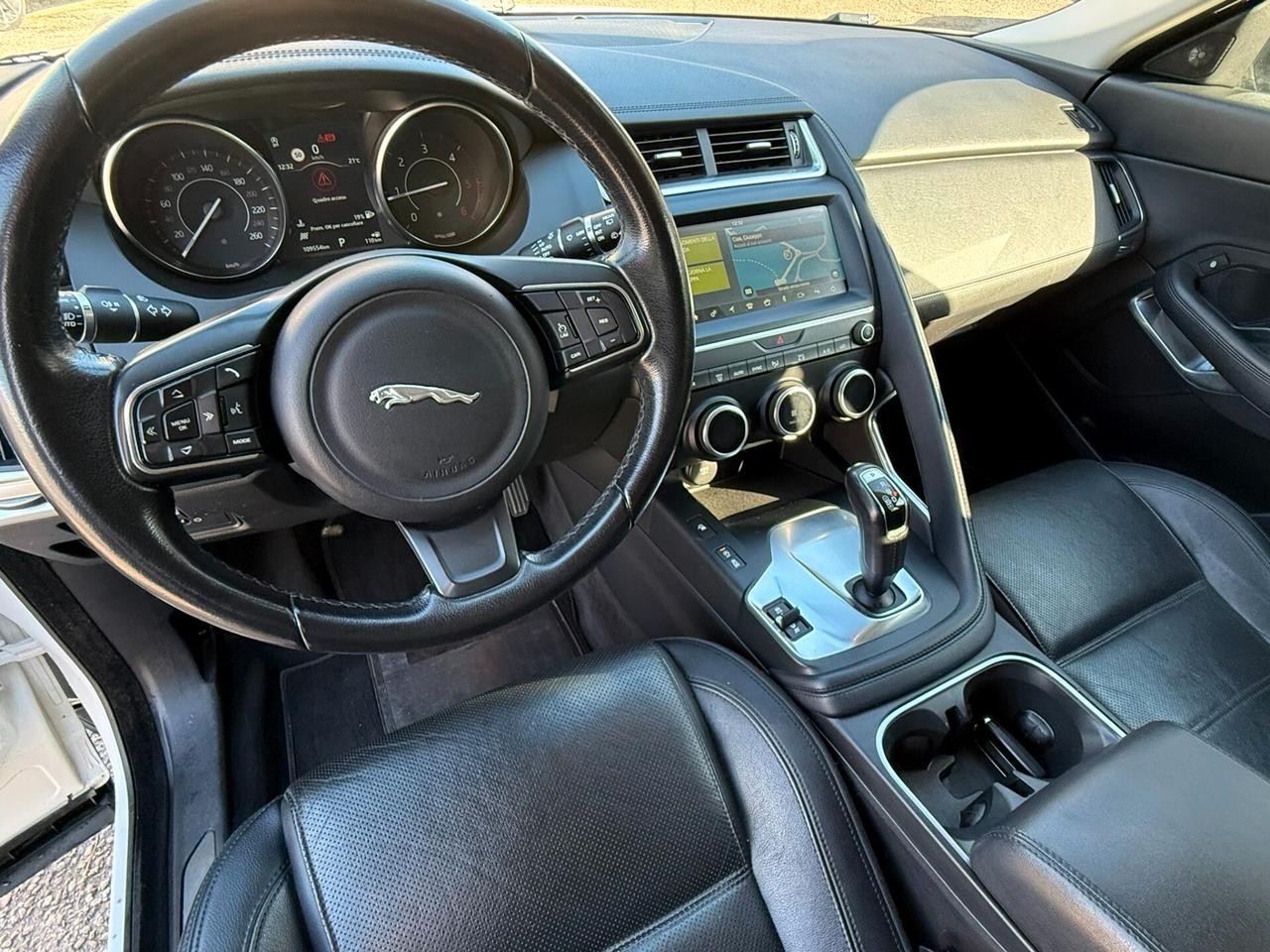 Jaguar E-Pace 2.0D 150 CV AWD aut. HSE