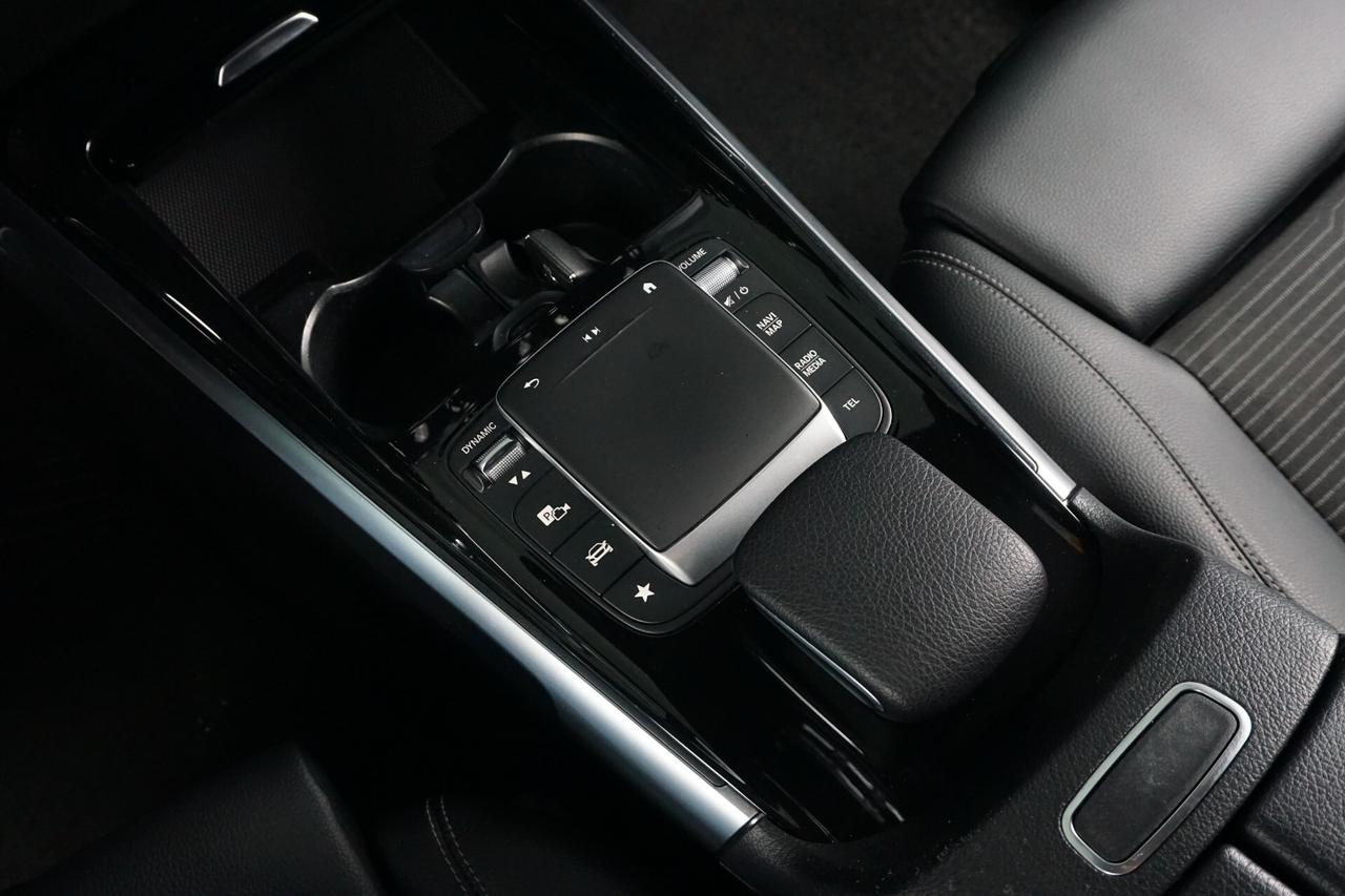 Mercedes-benz GLB 200 d Automatic Sport