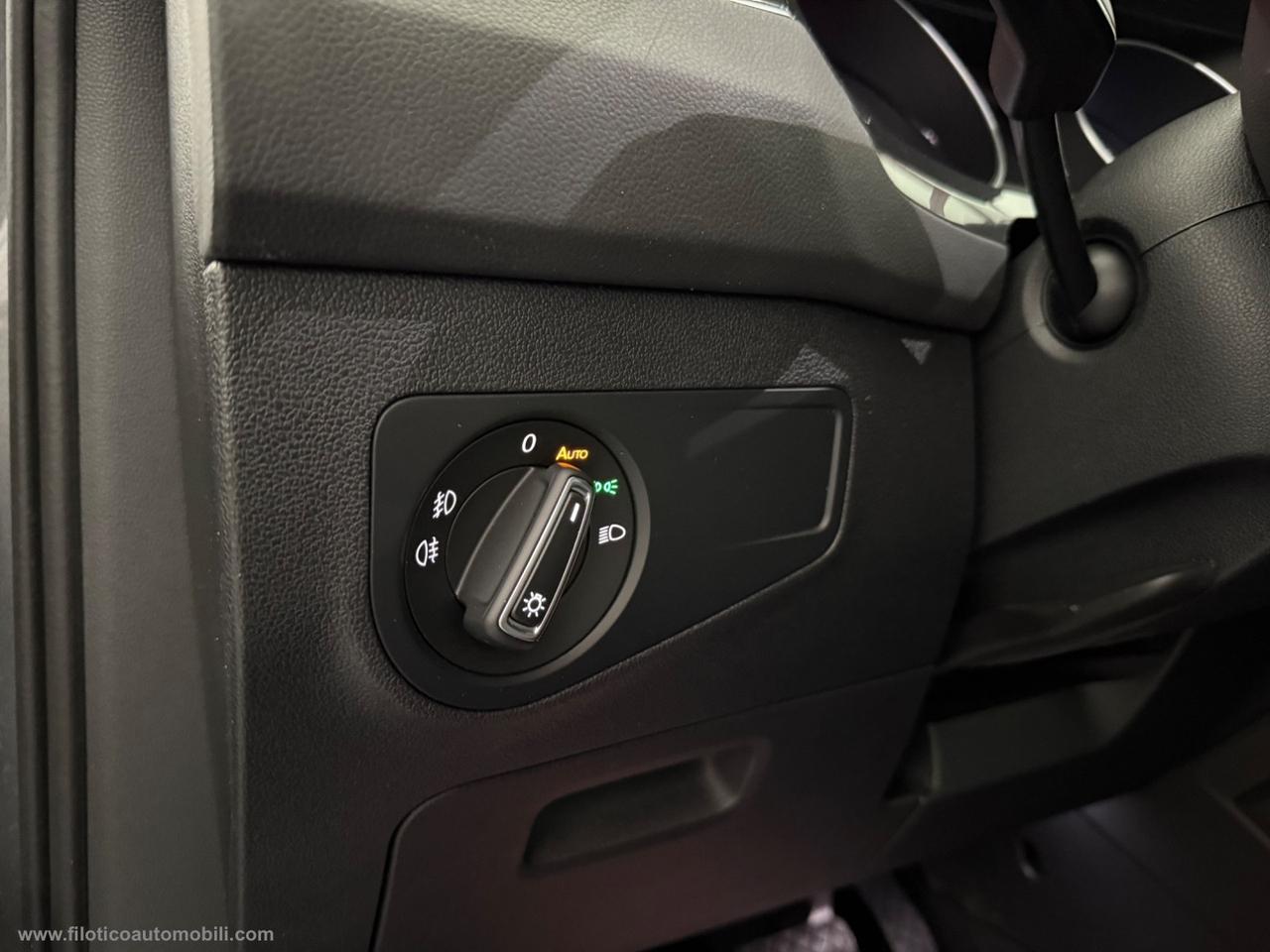 VOLKSWAGEN Tiguan 2.0 TDI DSG Business BMT NAVI- CARPLAY - ANDROID AUTO