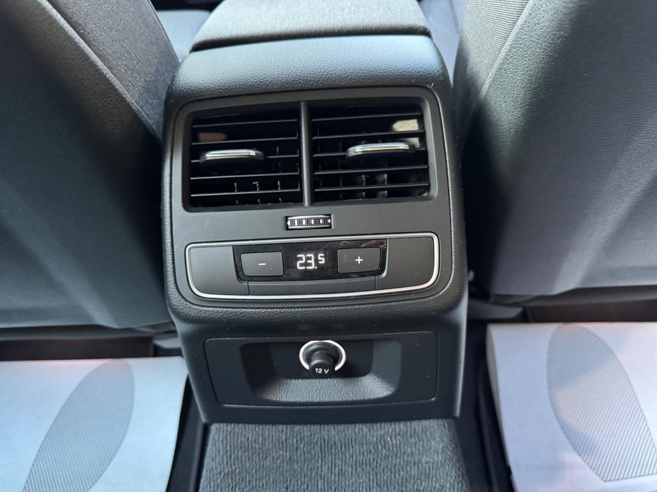Audi A4 Avant 30 TDI S tronic Design