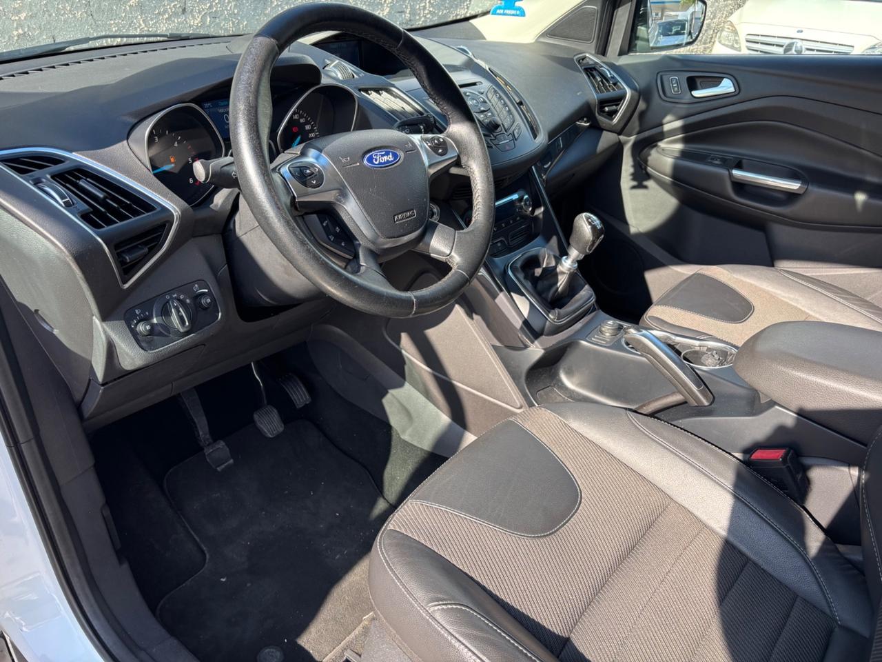 FORD KUGA 2.0 TDCI 115CV TITANIUM NUOVISSIMA