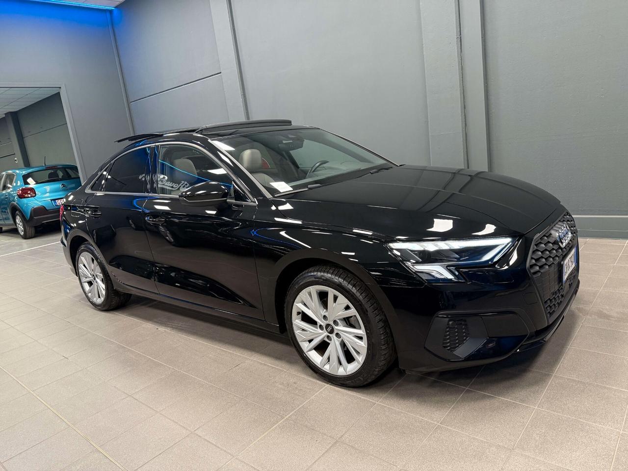 Audi A3 Sedan 35 TFSI S tronic