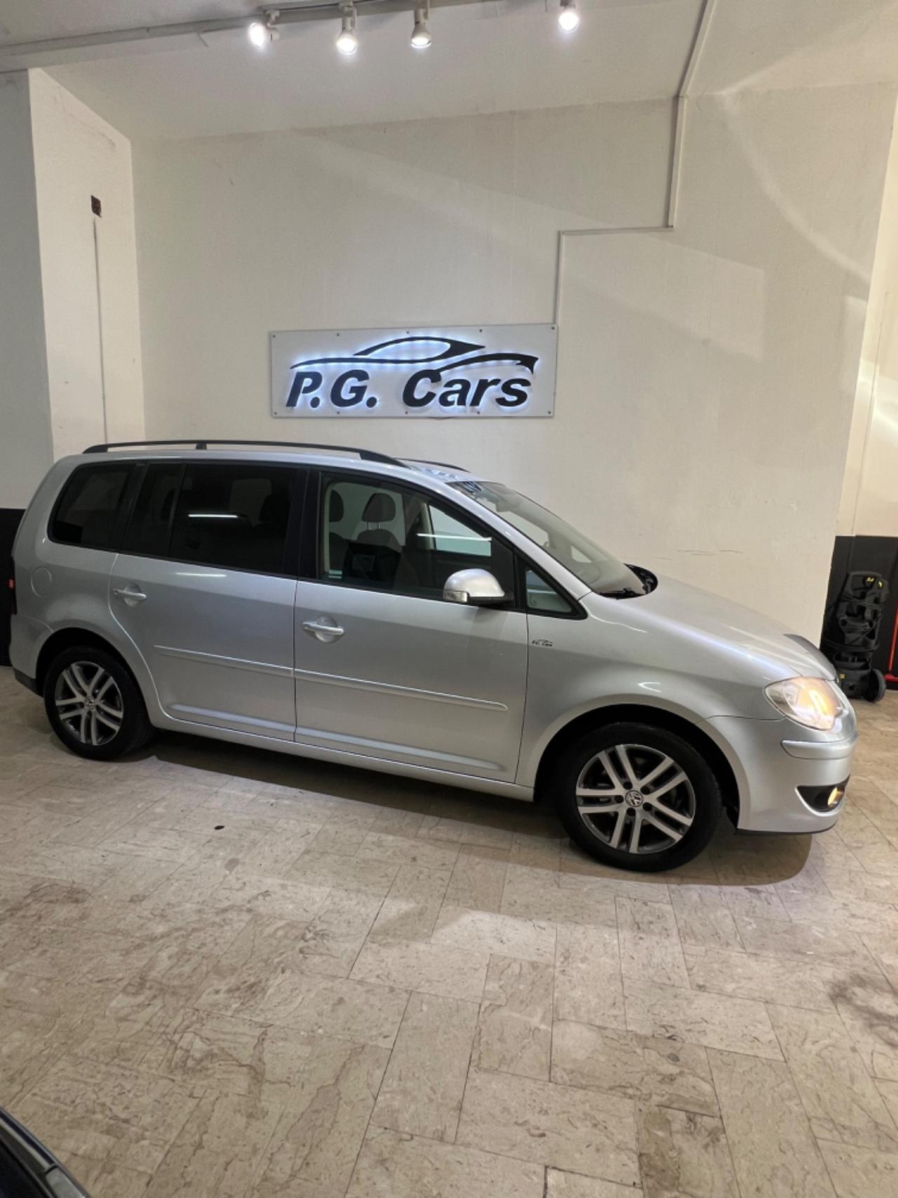 Volkswagen Touran 1.6 Trendline Bifuel GPL di Serie