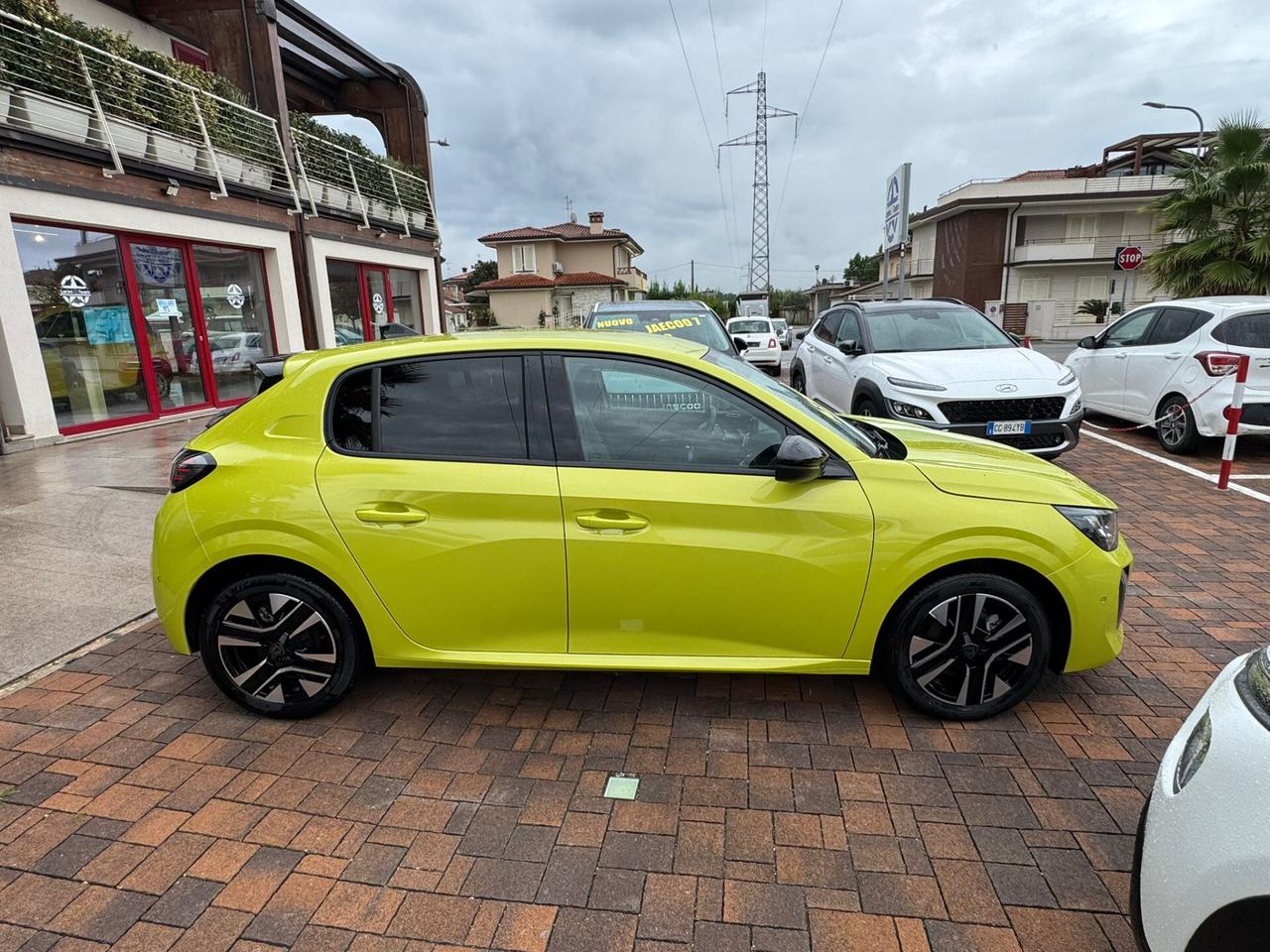 Peugeot 208 PureTech 100 Stop&Start 5 porte Active