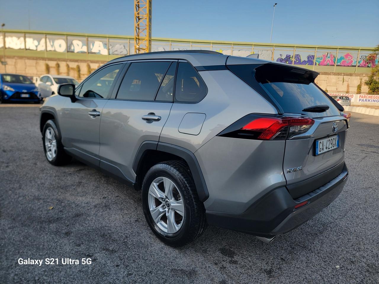 Toyota RAV 4 RAV4 2.5 HV (218CV) E-CVT 2WD Active GARANZIA