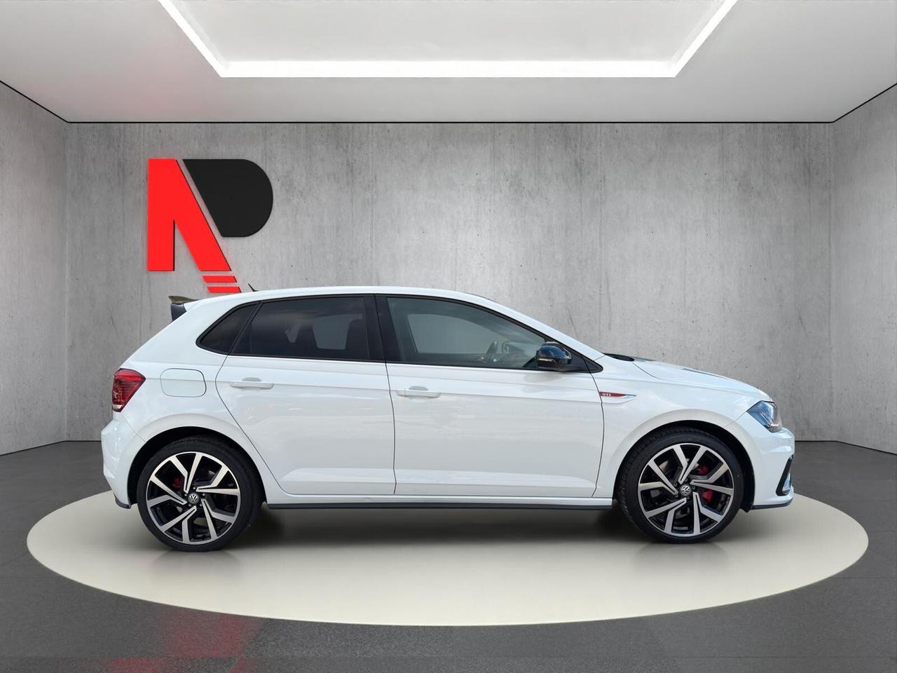 Volkswagen Polo 2.0 TSI DSG GTI BlueMotion Technology