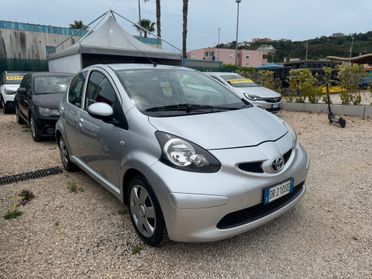 Toyota Aygo 1.0 benzina