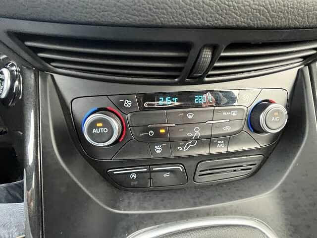 Ford Kuga 1.5 EcoBoost 120 CV S&S 2WD Titanium