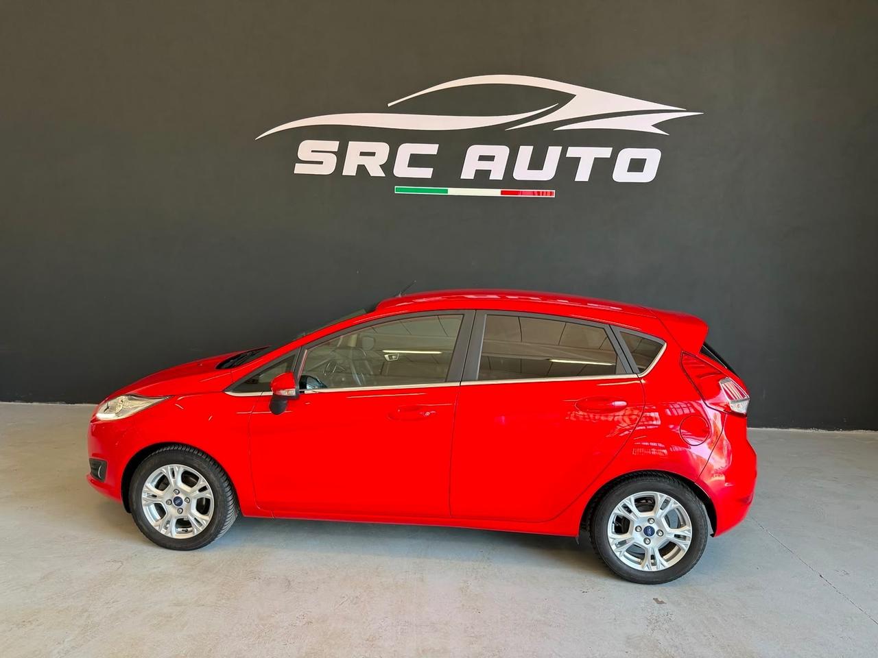 Ford Fiesta 1.0 80CV 5 porte Black & White Edition