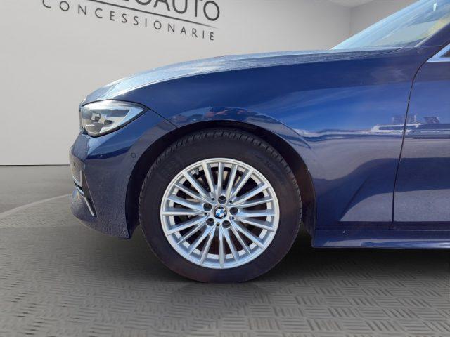 BMW 320 d Touring Luxury 190cv auto