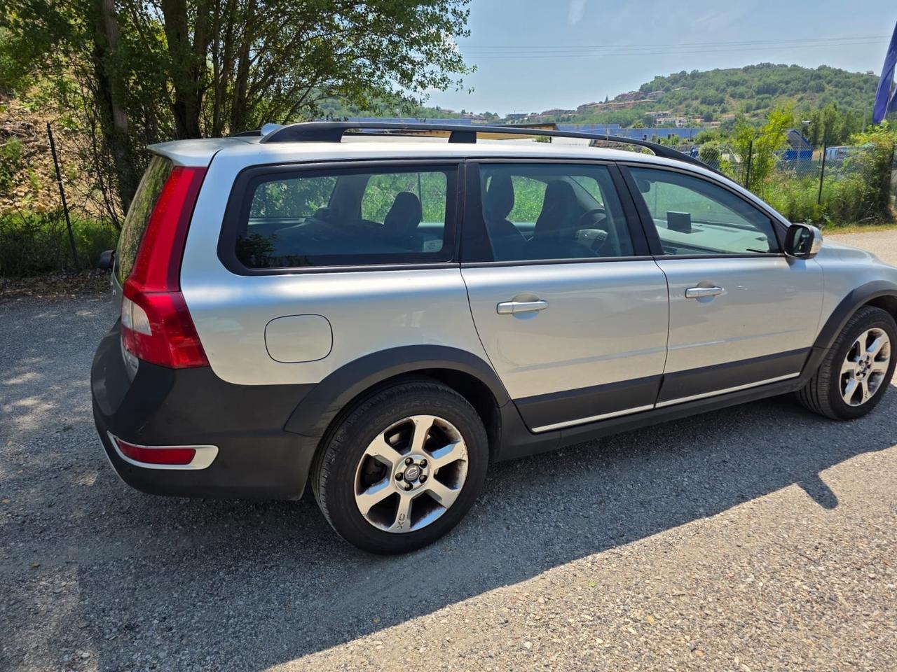 Volvo XC 70 XC70 D5 AWD Summum
