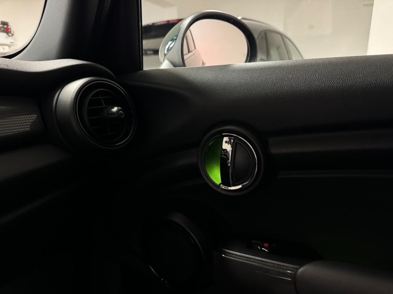 Mini Mini 1.5 Cooper D AUTOMATIC