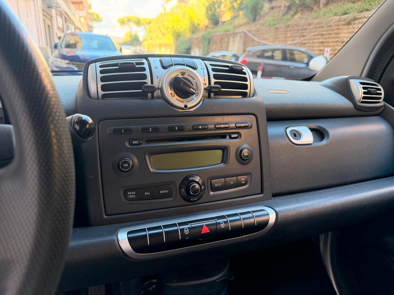 Smart ForTwo 1000 52 kW coupé passion