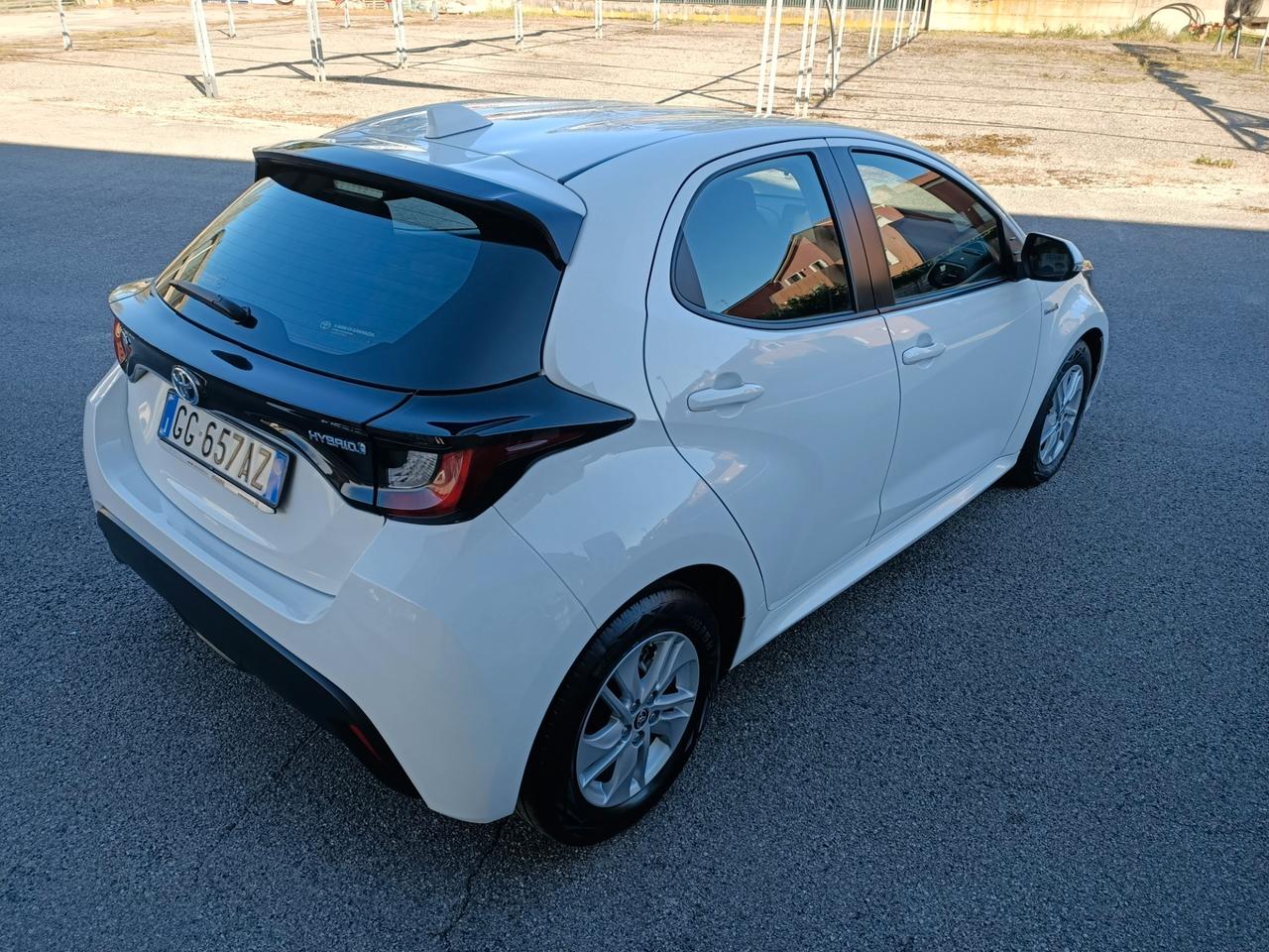 Toyota Yaris 1.5 Hybrid 5 porte Active