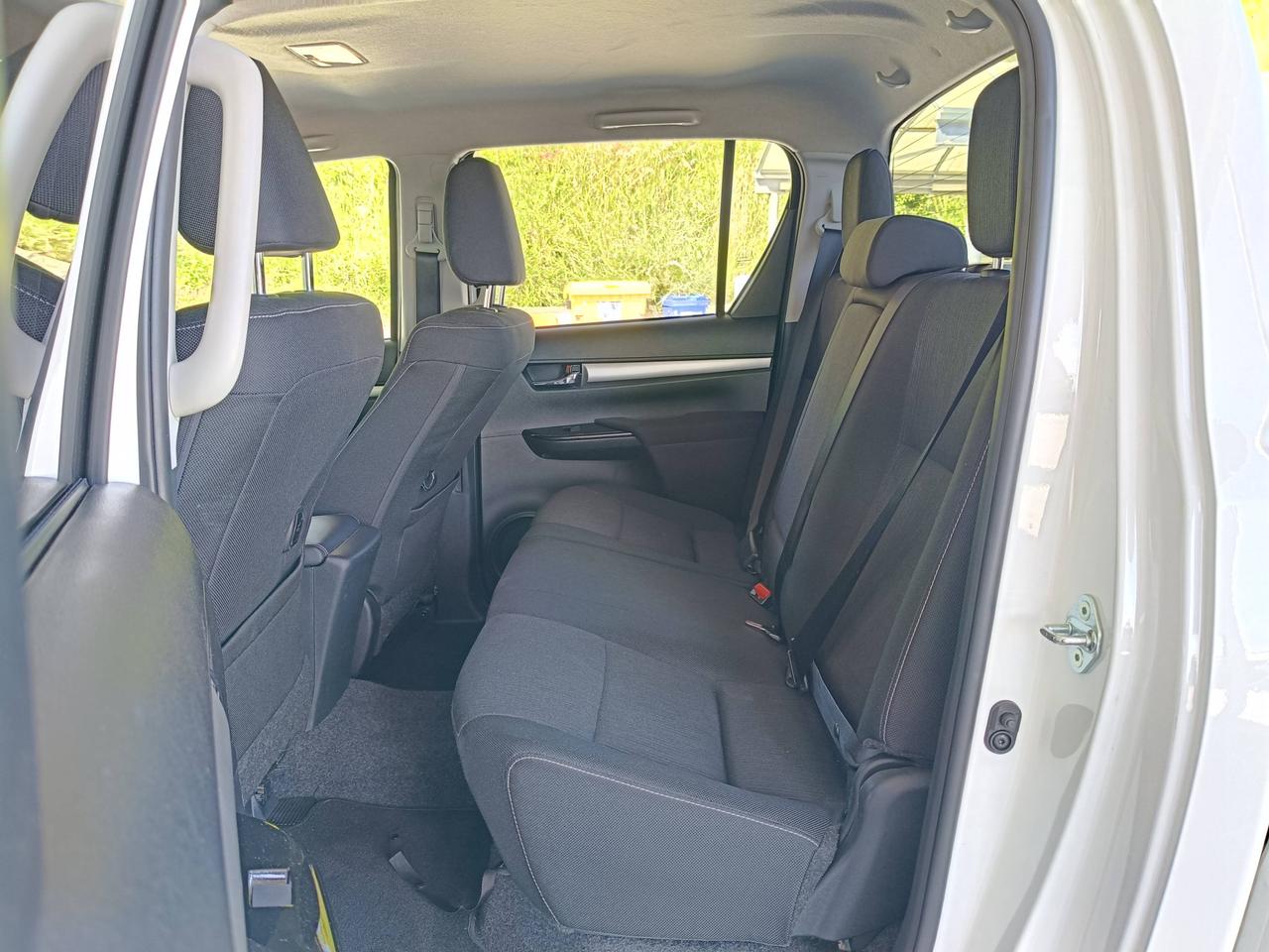 TOYOTA Hilux IV 2021 - Hilux 2.4 d-4d extra cab Comfort 4wd