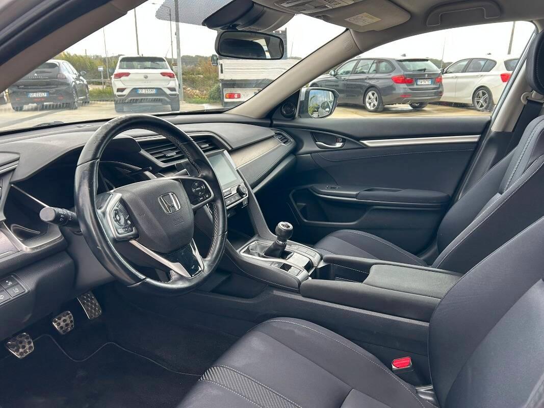 Honda Civic X 2017 4p Civic 4p 1.5 Elegance Navi