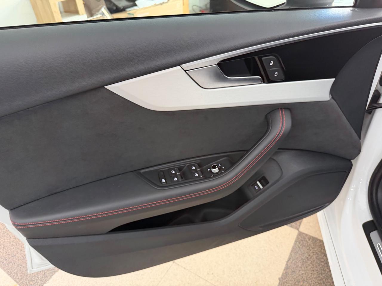 Audi A4 40 TDI quattro S tronic line edition PARI A NUOVO