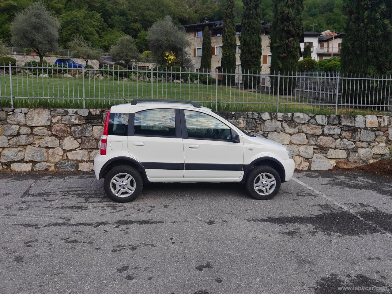FIAT Panda 1.3 MJT 16V 4x4 CLIMBING