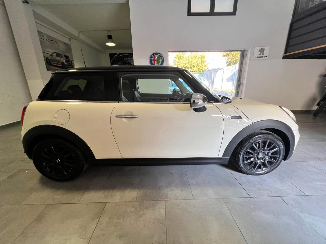 MINI COOPER 1.5 COOPER D BUSINESS 2016