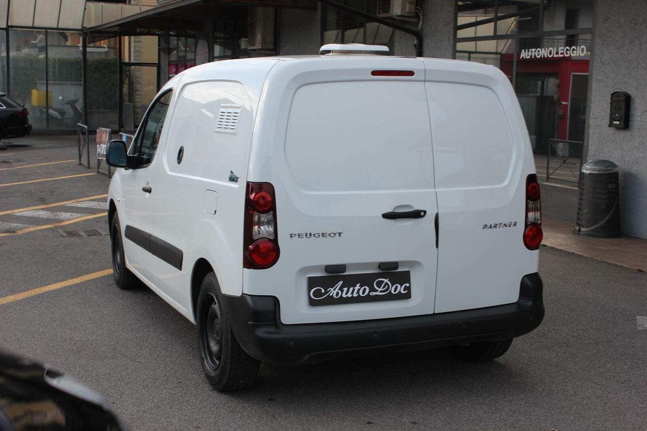 Peugeot Partner L1 BlueHDi 100CV Allestimento trasporto animali da caccia